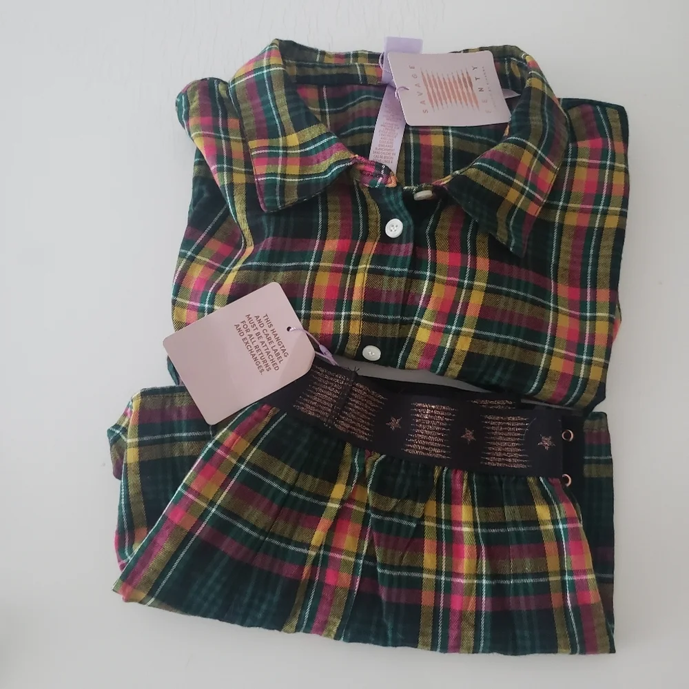Fenty TIED UP TARTAN RAW HEM PJ SHIRT NWT size M - Picture 2 of 15